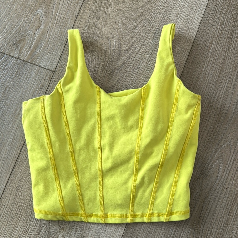 Five wear dance and athletic wear adult small